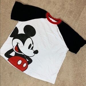Disney’s Mickey Mouse Short Sleeve T-Shirt Size XL